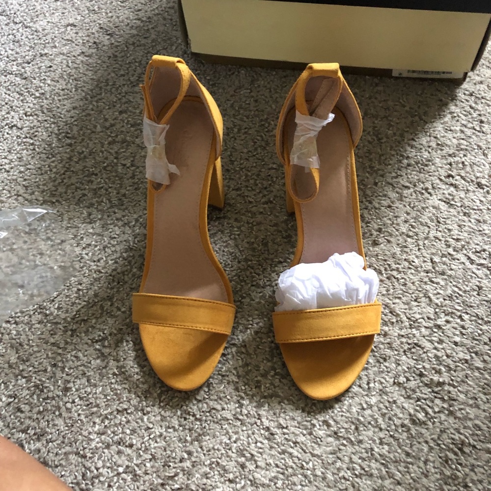 summer mustard block heel